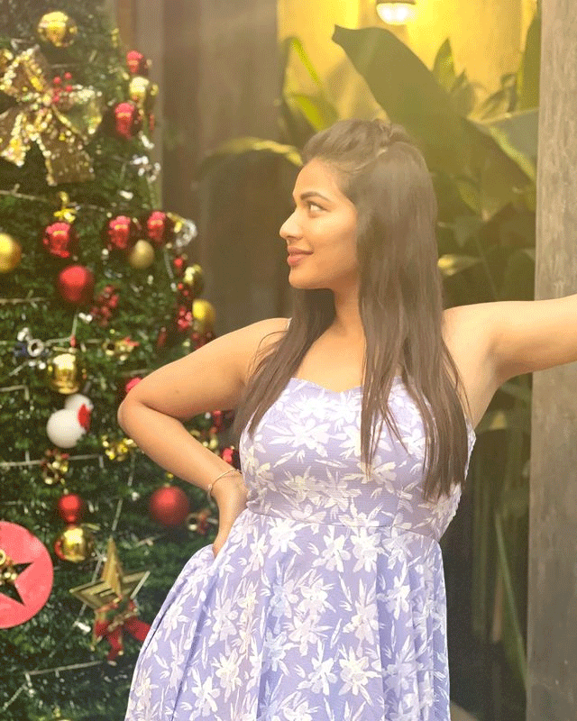 Inaya Sulthans Striking Instagram Photoshoot Inaya Sulthans Striking Instagram Photoshoot