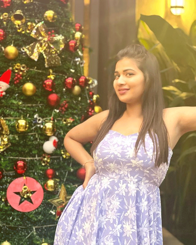 Inaya Sulthans Striking Instagram Photoshoot Inaya Sulthans Striking Instagram Photoshoot