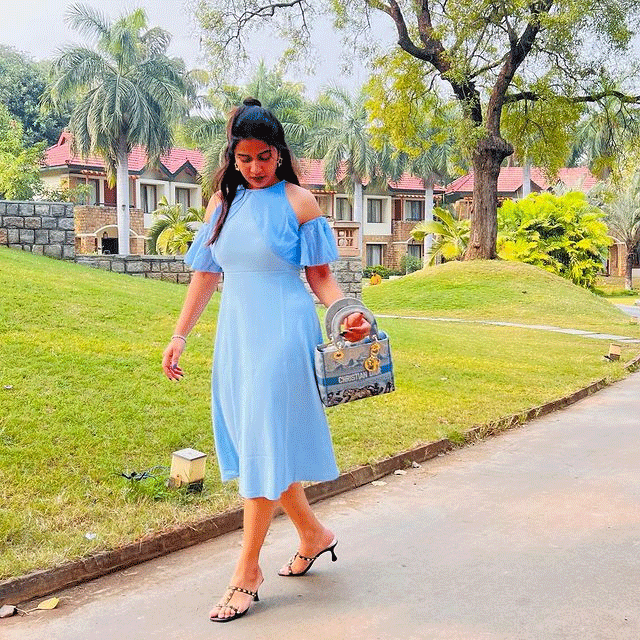 Inaya Sulthans Striking Instagram Photoshoot