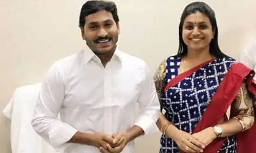 జగన్  టెబుల్  పై చిత్తూరు లిస్ట్... రోజాకు పిలుపు!!