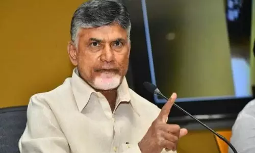 పాత బ్యాగేజ్ అవసరమా బాబూ...!?