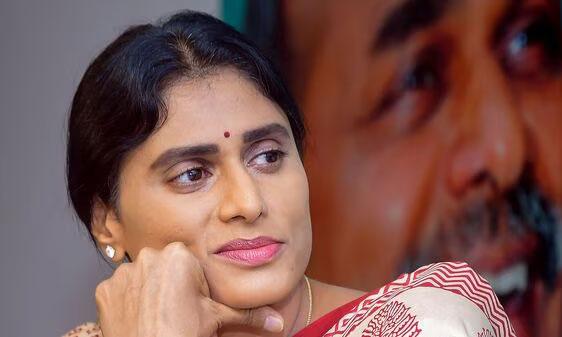 Shar Mulla R షర్మిలకు తొలి ఝలక్ మాజీ మంత్రి నుంచే ...!? | Sharmila Called Former ...