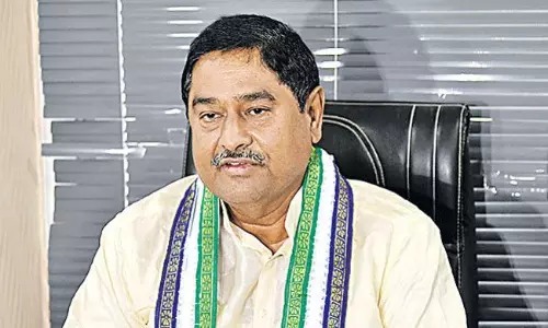 రోడ్లు ఎక్కగానే నన్ను తిడతారు.. అసలు సంగతి ఇదీ.. ధర్మాన్ ఓపెన్ రోడ్లు ఎక్కగానే నన్ను తిడతారు.. అసలు సంగతి ఇదీ.. ధర్మాన్ ఓపెన్