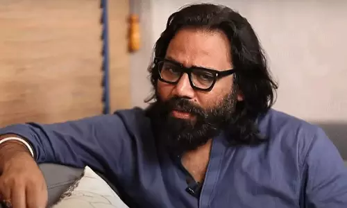 బన్నీ వద్దకు వెళ్లేందుకు ప్రయత్నించిన అర్జున్‌ రెడ్డి...!