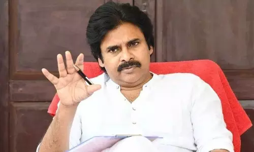 పవన్ కి డాక్టరేట్... బిగ్ ట్విస్ట్ ఏమిటంటే...!?