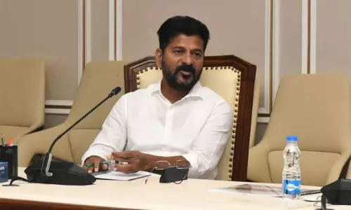 జగన్ ఫోన్ చేయలేదు అంటున్న రేవంత్ !