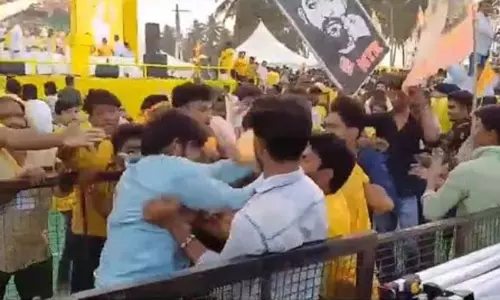 జూనియర్  ఎన్టీఆర్  అభిమానులపై లోకేష్  సైన్యం దాడి!