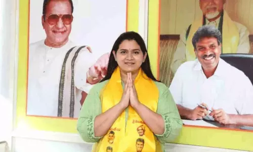 స‌కుటుంబ స‌ప‌రివారంగా.. కేశినేని రాజ‌కీయ వేడి