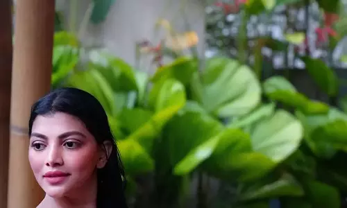 Lahari Sharis Unmissable Charm in Bali