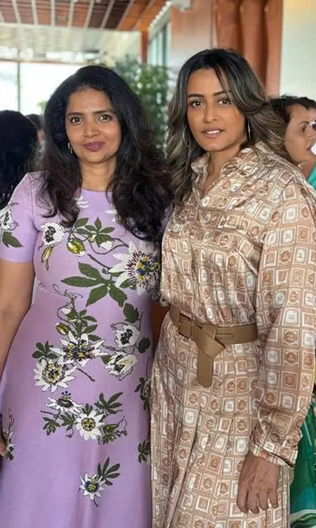 Namrata Shirodkars Stylish Ladies Party’