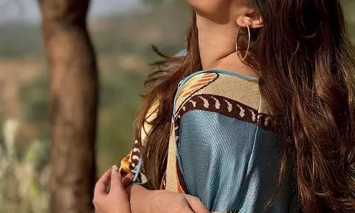 Shivaleeka Oberoi Shines as a Sky-Blue Butterfly