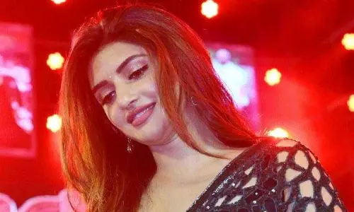 శ్రీ‌లీల పచ్చ కోక ఖ‌రీదెంతో తెలుసా?