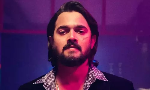 అత‌ని చేతిలో కోట్ల విలువైన బంగ్లా..ఇదెలా సాధ్యం?