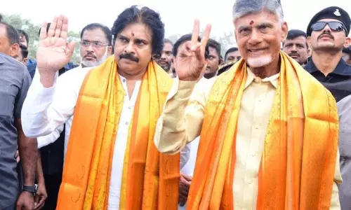 బాబు ముంగిట పవన్ సీఎం అంటూ....!?