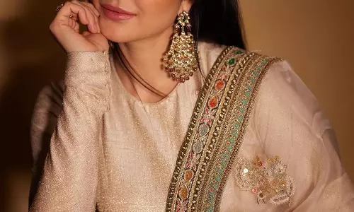 Fans In Awe Of Katrinas Lehenga Ensemble Fans In Awe Of Katrinas Lehenga Ensemble