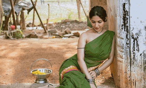 Ruhani Sharma look is breath of fresh festive air