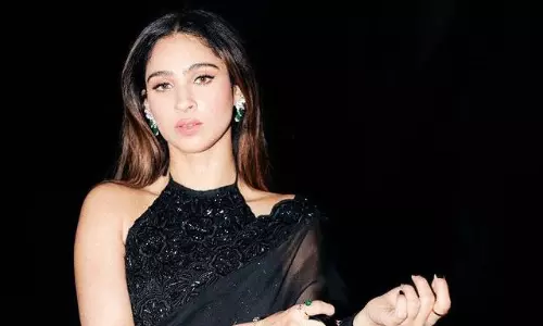 Pashmina Roshan Brings Beauty In Black