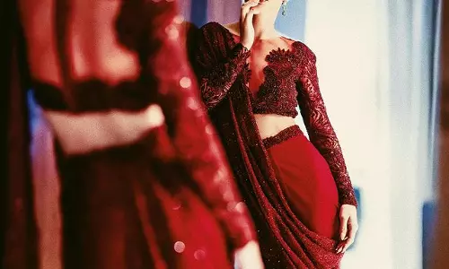 Unmissable: Amy Jacksons Sizzling Photos That Set the Internet Ablaze!