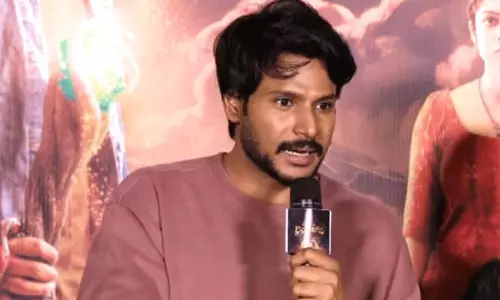 ఈగల్ తో పోటీ.. సందీప్ కిషన్ ఏమన్నాడంటే..