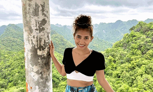 Gnaneswari Kandregula Effortlessly Smart in Simple Looks Gnaneswari Kandregula Effortlessly Smart in Simple Looks