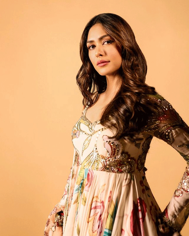 Mrunal Thakur Shares Hee Radiant Pictures Mrunal Thakur Shares Hee Radiant Pictures