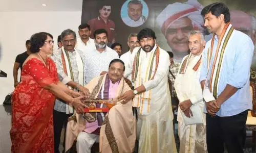 నా విజ‌యాల్లో సింహ‌భాగం యండ‌మూరిదే! చిరంజీవి