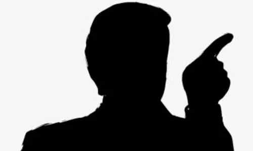 చరిత్ర చూడు :  వారసత్వానికి కూడా జనమే ఓటేయాలి......!