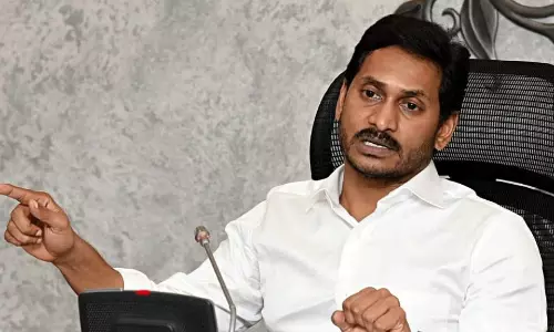 అంగన్వాడీలకు బిగ్  షాక్... జగన్  సర్కార్  కీలక నిర్ణయం!