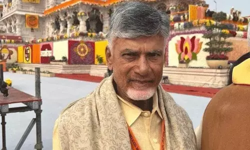అయోధ్య‌కు చంద్ర‌బాబు.. ప్ర‌చారం మిస్స‌యిందా..!