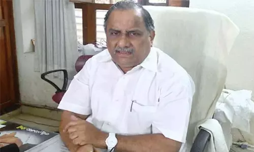 జనసేనకు ఉప్మా...ముద్రగడ ఏమీ తేల్చడేంటి చెప్మా...!? జనసేనకు ఉప్మా...ముద్రగడ ఏమీ తేల్చడేంటి చెప్మా...!?