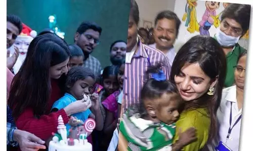 పిక్ టాక్‌ : స్పెషల్‌ డే రోజున పిల్లలతో సమంత