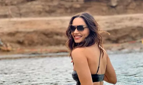 Manushi Chhillar Strikes a Pose, Submerged in Style