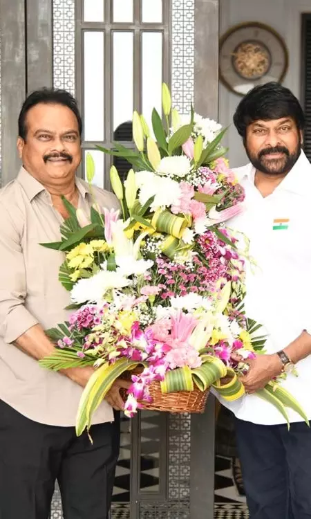 Celebs Congratulate Megastar For Getting Padmavibhushan Award