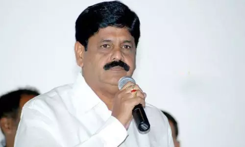 సీటు ఎక్కడో తెలియక ఆనం అయోమయం..! సీటు ఎక్కడో తెలియక ఆనం అయోమయం..!