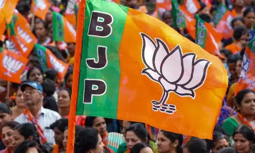 మెగా ఫ్యామిలీతో పొత్తు : మాస్టర్ ప్లాన్ లో బీజేపీ...!?