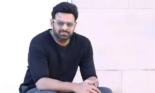 ప్రభాస్ పక్కన ఆ హీరోయిన్ వద్దంటున్న ఫ్యాన్స్..!