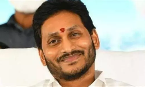 జగన్ ని నమ్ముకుంటే న్యాయమే...క్యాడర్ కి అసలైన సందేశం !