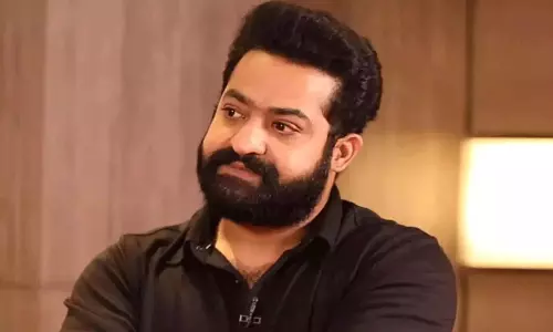 ఎన్టీఆర్‌ హిందీ ఎంట్రీపై పెరుగుతున్న ఆసక్తి