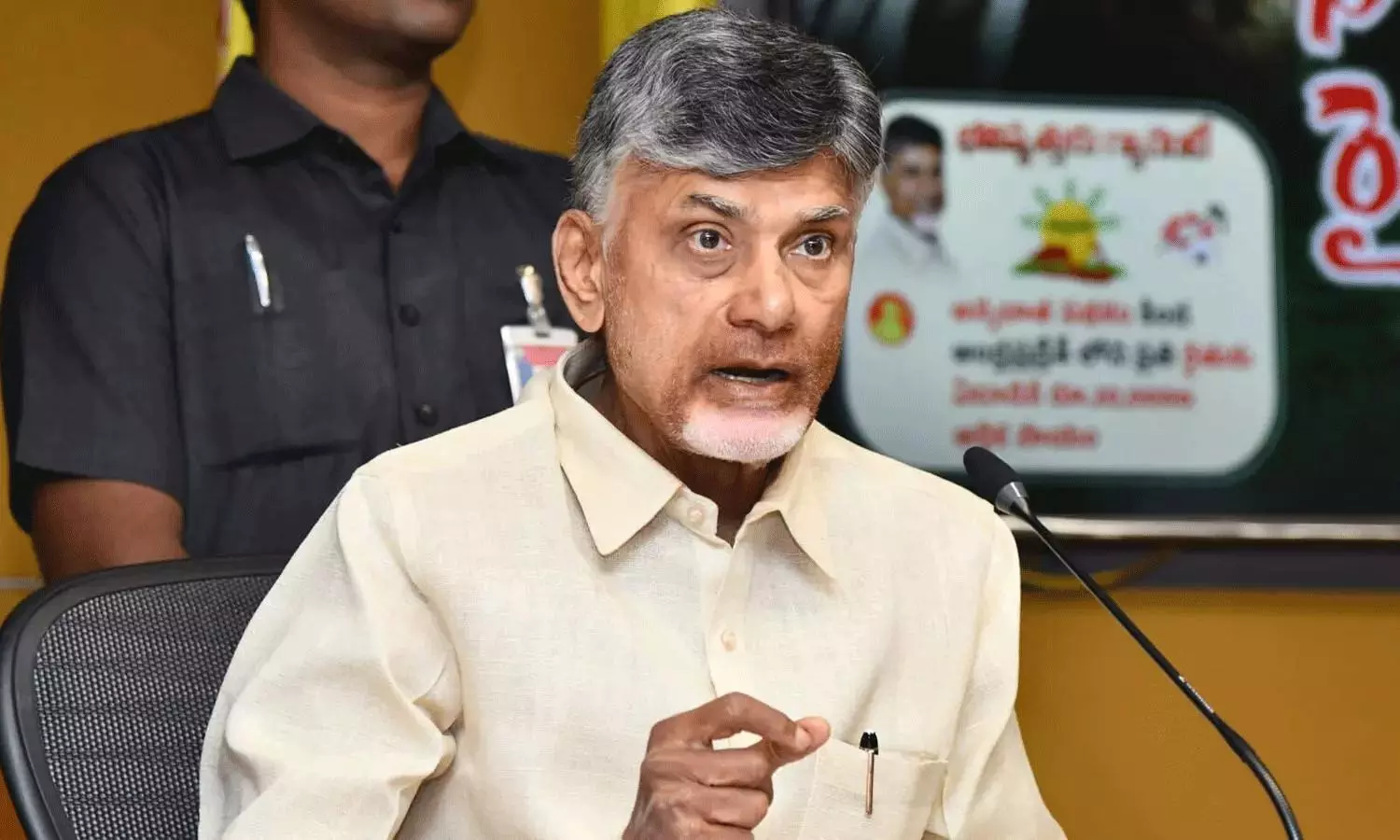 బాబుకు బీజేపీ గుడ్ న్యూస్ చెప్పబోతోందా...!?