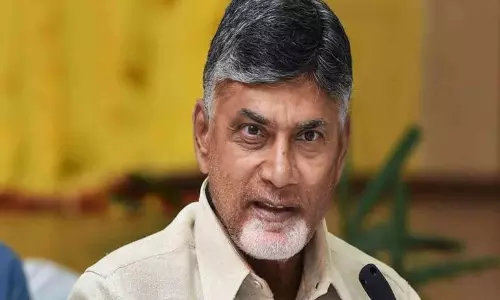 బాబును టెన్షన్ పెడుతున్న ఆయన జోస్యం...!