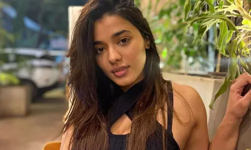 Ketika Effortless Style in Chic Black