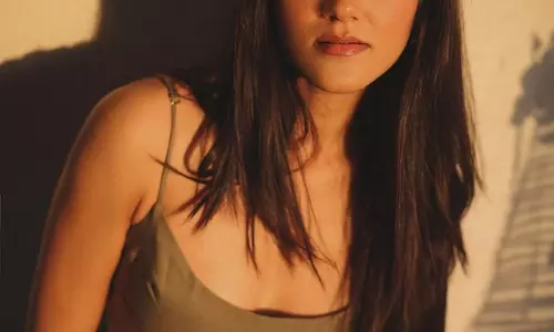 Simran Shines In The Sunshine