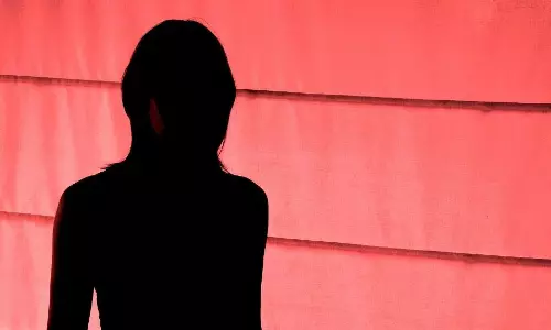 వేగాన్ని అందుకోలేక‌ ఇబ్బంది ప‌డిన హీరోయిన్!