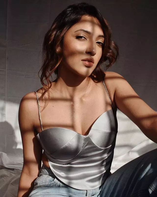 Neha Shettys Stunning Fashion Sense Neha Shettys Stunning Fashion Sense