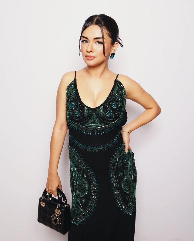 Avneet Kaur Shines in Every Frame Avneet Kaur Shines in Every Frame