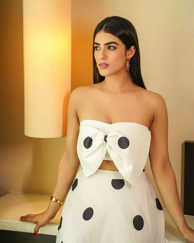 Kavyas Flawless Style on Display