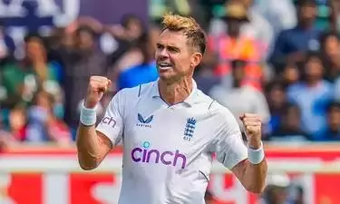 అతడికి 41.. సహచర బౌలర్లు ఇంకా పుట్టనే లేదు