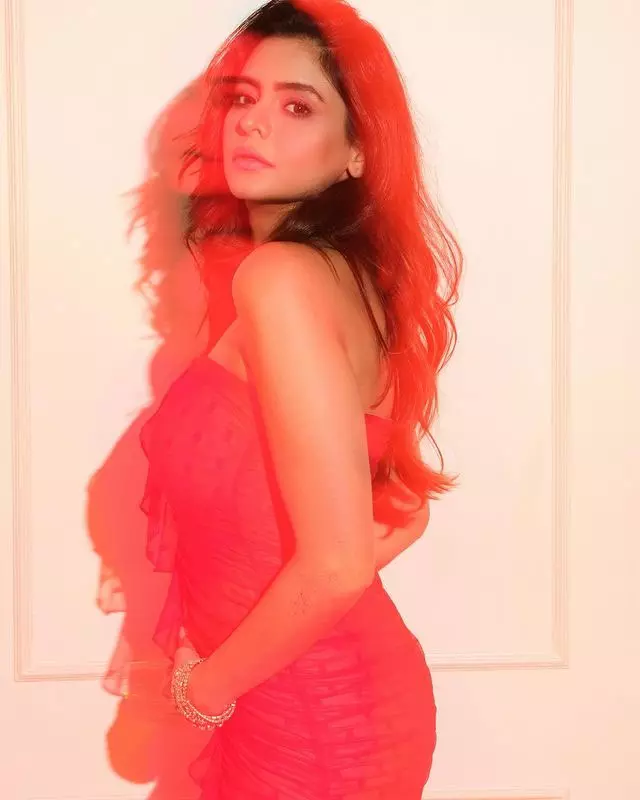 Aamna Stunning Look Makes You Fall in Love