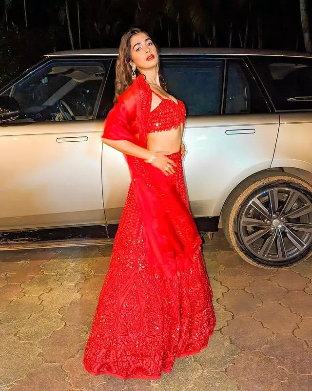 Pooja Hegde Red Pataka Chic Pooja Hegde Red Pataka Chic