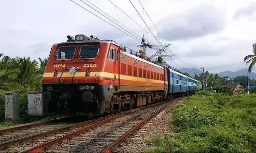 బడ్జెట్ లో అమరావతి రైల్వే లైన్ కు రూ.వెయ్యి!